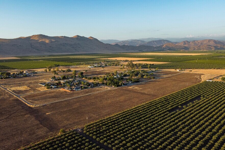 +/-68 Acres - Open Land - Seville, CA portefeuille de 2 propriétés à vendre sur LoopNet.ca - Photo du bâtiment - Image 3 de 8