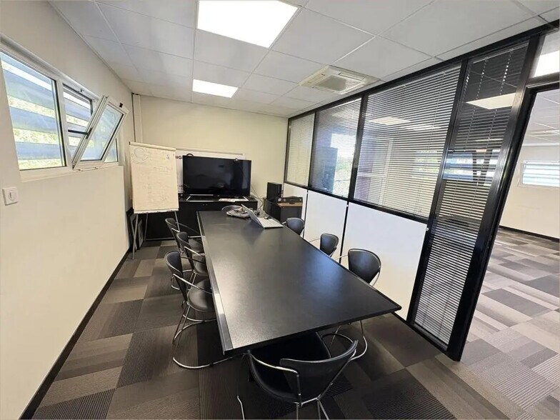 89 Route D'Espagne, Toulouse à louer - Photo du bâtiment - Image 3 de 13