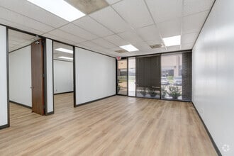 16203 Park Row, Houston, TX for lease Interior Photo- Image 2 of 8