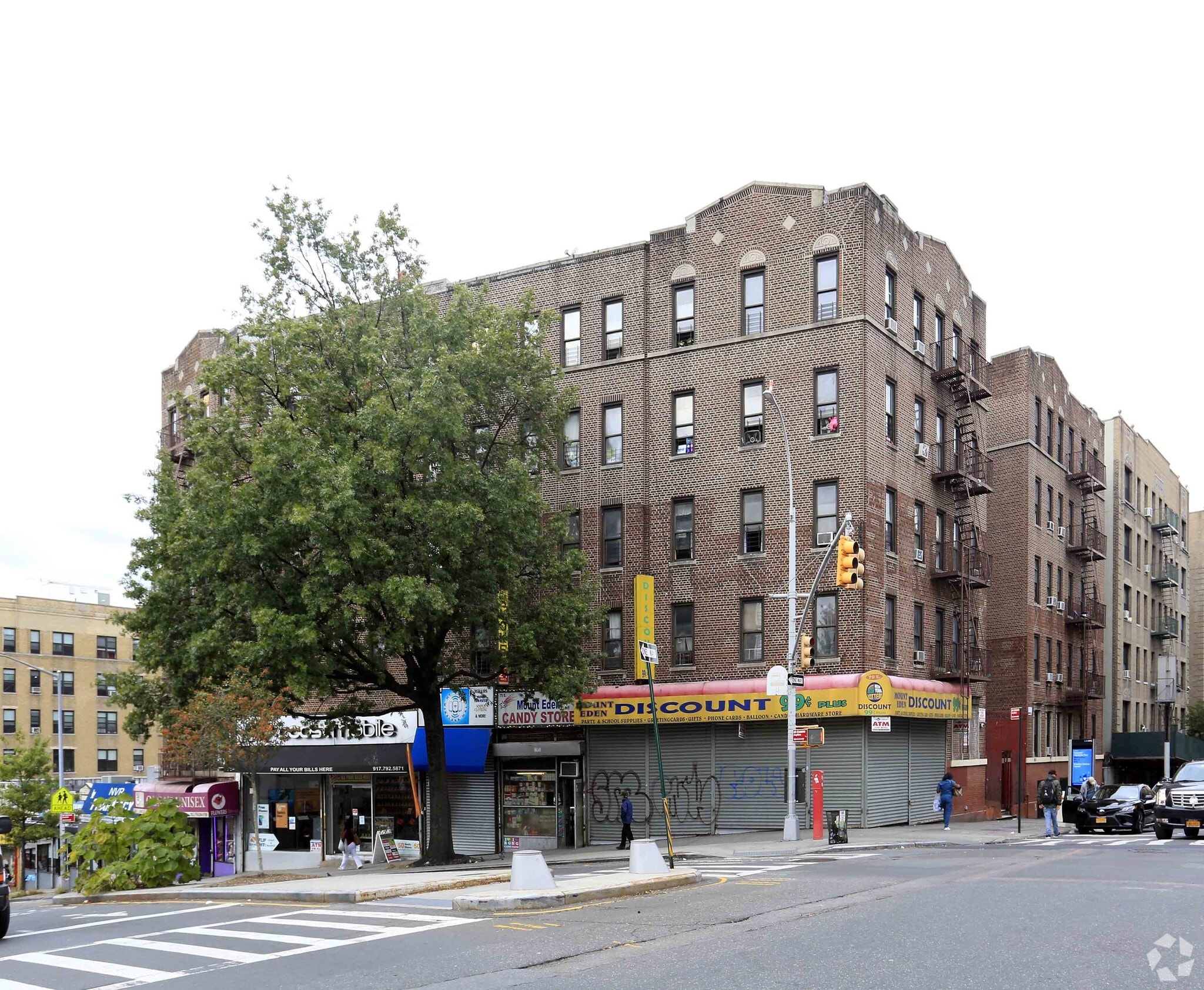 1605 Walton Ave, Bronx, NY à louer Photo principale- Image 1 de 4