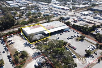 1800 N East Ave, Sarasota, FL for lease Interior Photo- Image 1 of 15