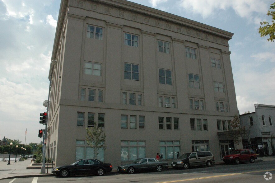1000 U St NW, Washington, DC à louer - Photo du bâtiment - Image 3 de 8