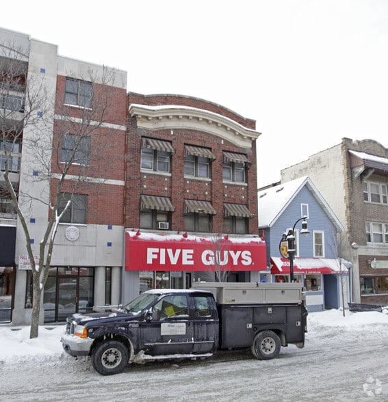 517-519 State St, Madison, WI à vendre - Photo du bâtiment - Image 2 de 3