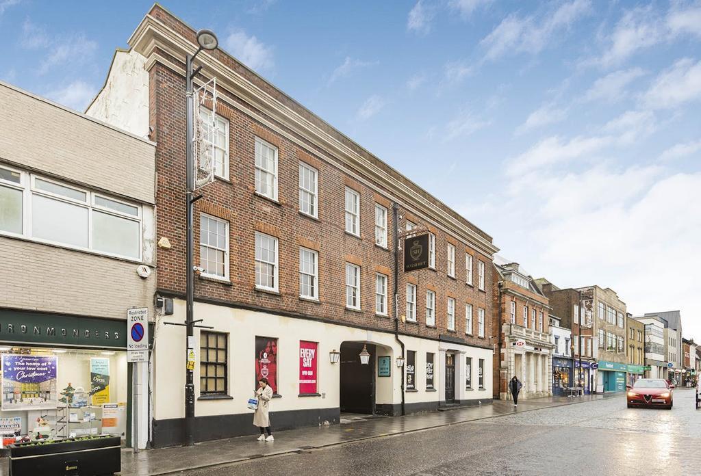 93 High St, Brentwood for sale Building Photo- Image 1 of 105