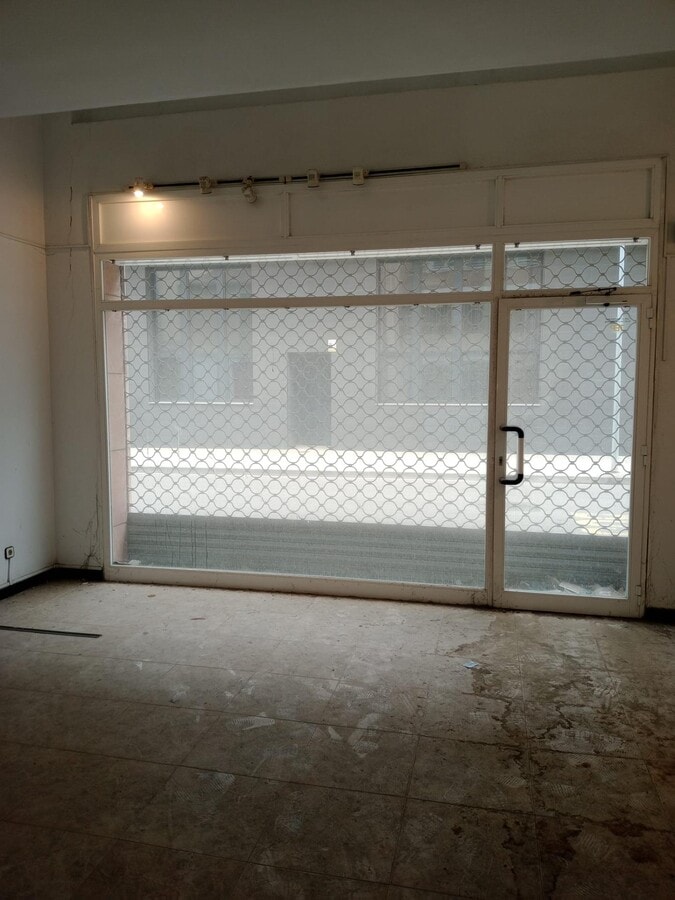 Badalona, BAR 08912 - - - Photo intérieure - Image 1 of 11