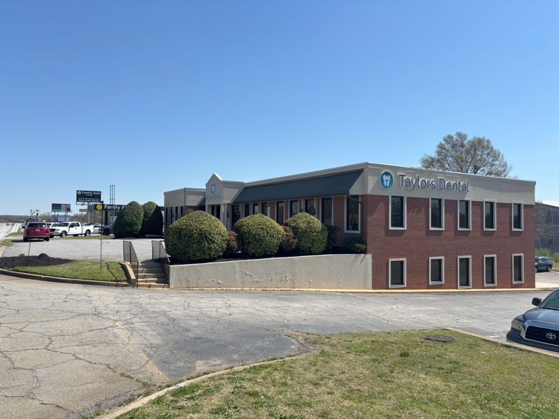 3220 Wade Hampton Blvd, Taylors, SC for sale Building Photo- Image 1 of 1