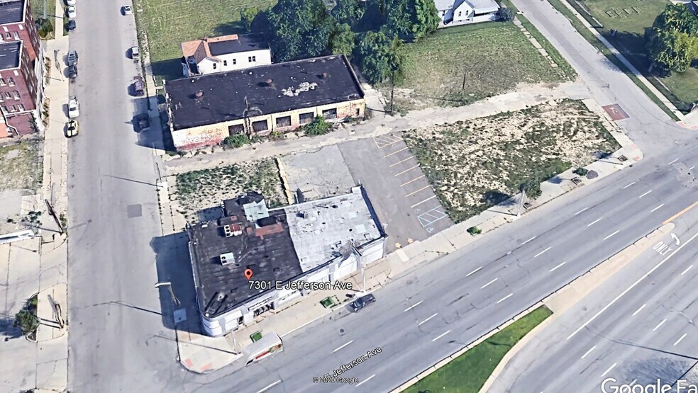 7301-7355 E Jefferson Ave, Detroit, MI à vendre - Photo du bâtiment - Image 2 de 3