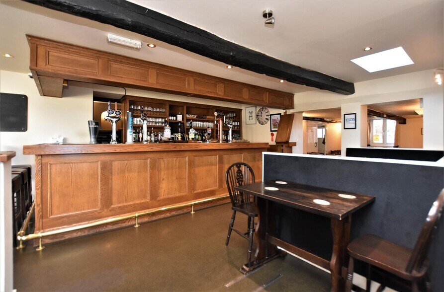 5 Main St, Millom à vendre - Photo du bâtiment - Image 3 de 37