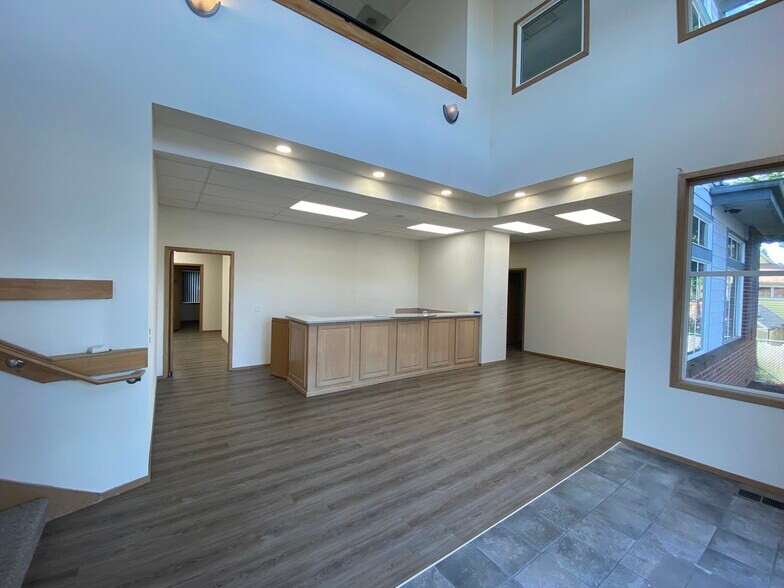 12911 SE Kent Kangley Rd, Kent, WA à louer - Photo du bâtiment - Image 2 de 37