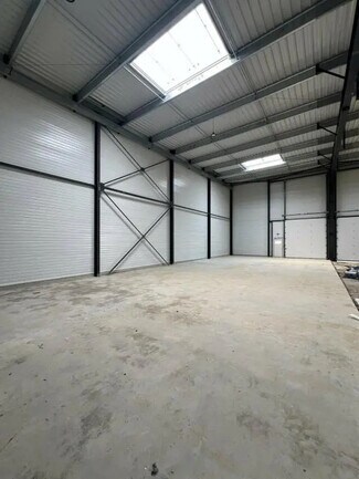 More details for 2 Avenue Du Noyer À La Malice, Louvres - Flex for Sale