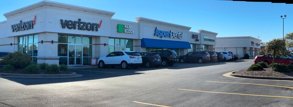 5051 Frederica St, Owensboro, KY à louer - Photo du bâtiment - Image 2 de 7