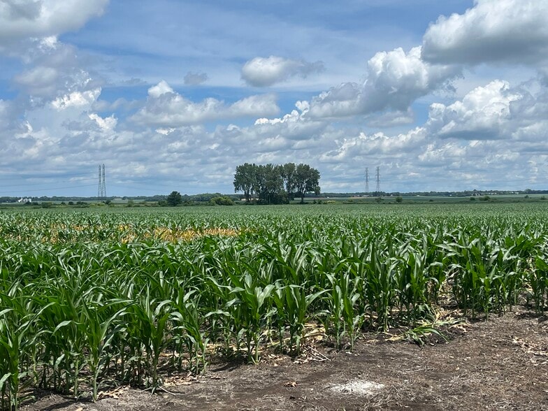 351 S 100 W, Valparaiso, IN à vendre - Photo du bâtiment - Image 3 de 5