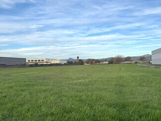 Plus de détails pour 2101 Bert Dr, Hollister, CA - Terrain à vendre