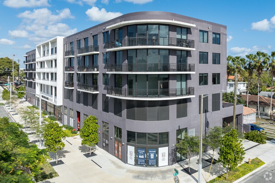 1601 SW 32nd Ave, Miami, FL for lease - Primary Photo - Image 1 of 59