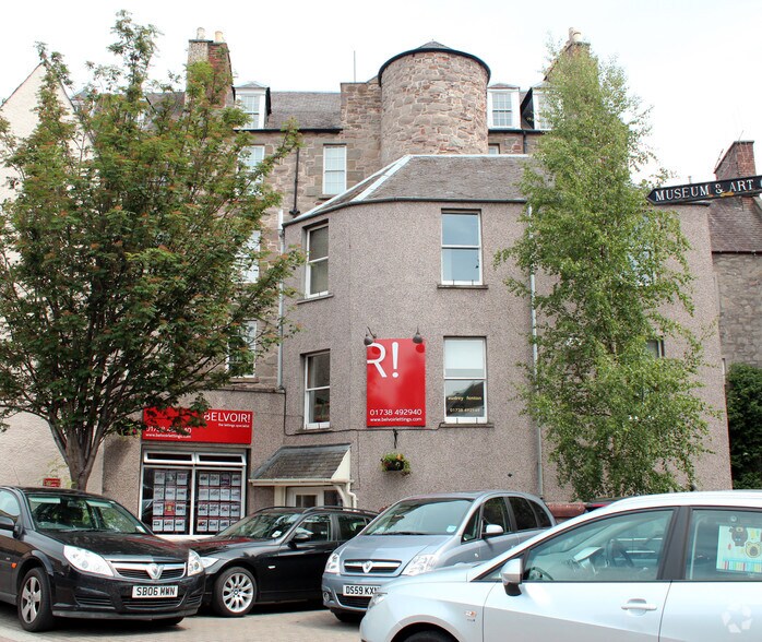 8 Bridge Ln, Perth à louer - Photo du bâtiment - Image 3 de 5