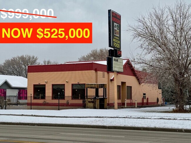Plus de détails pour 2070 S Koeller St, Oshkosh, WI - Commerce de détail à vendre