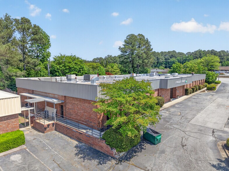 3005 Lenora Church Rd, Snellville, GA à vendre - Photo du bâtiment - Image 2 de 62