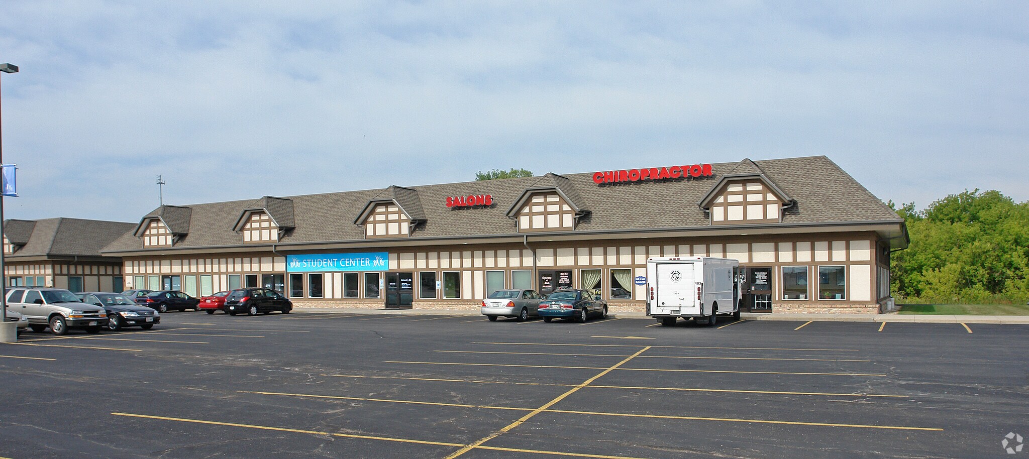 N112W16200-N112W16344 Mequon Rd, Germantown, WI à louer Photo principale- Image 1 de 11