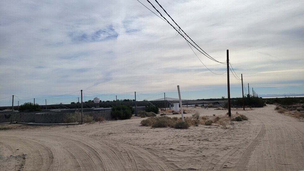 96400 70th Ave, Mecca, CA à vendre - Photo du bâtiment - Image 2 de 11
