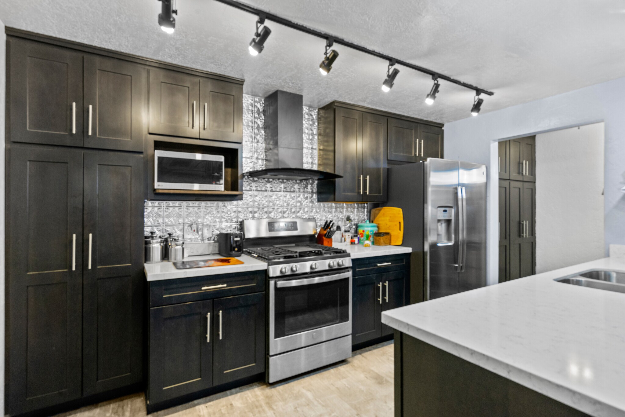 87 S Main St, Brigham City, UT for sale Primary Photo- Image 1 of 2