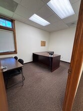 2345 King Ave W, Billings, MT for lease Interior Photo- Image 2 of 6