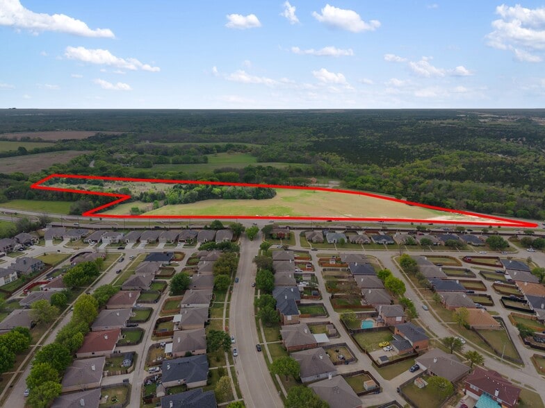 2800 W Belt Line Rd, Lancaster, TX for sale - Primary Photo - Image 1 of 13