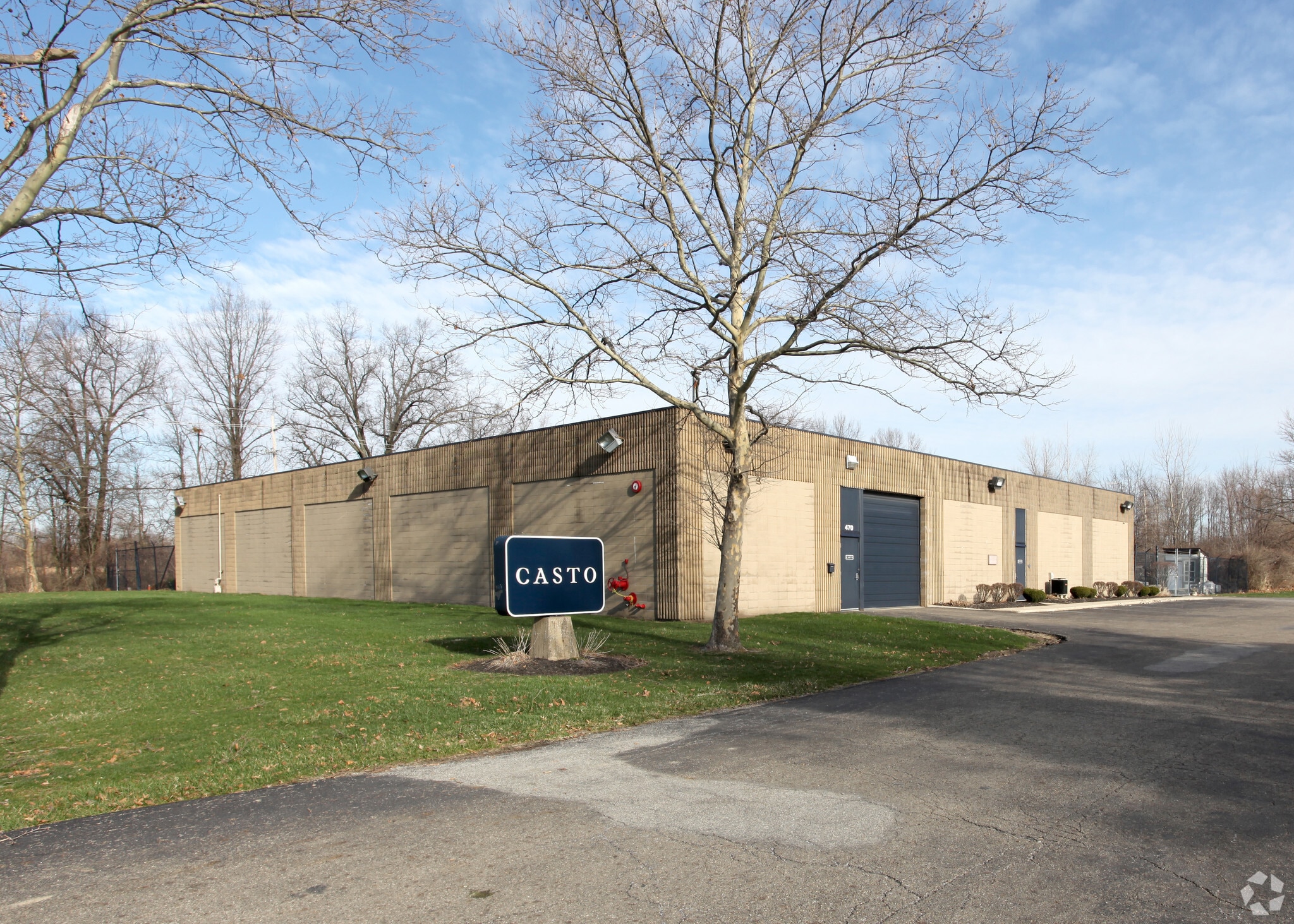 470 Mccormick Blvd, Whitehall, OH for sale Primary Photo- Image 1 of 8