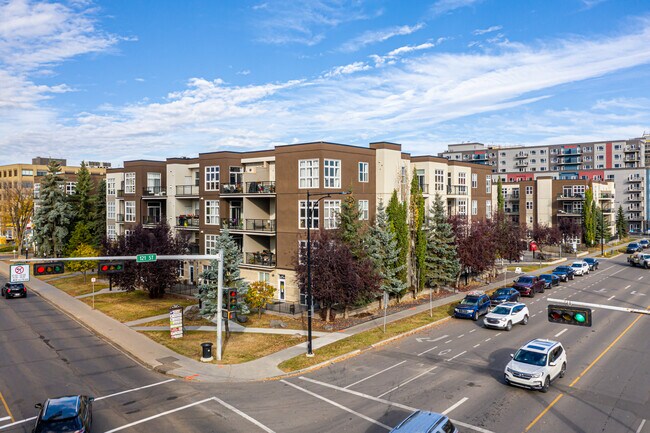 Plus de détails pour 10403 122nd St NW, Edmonton, AB - Multi-résidentiel à vendre