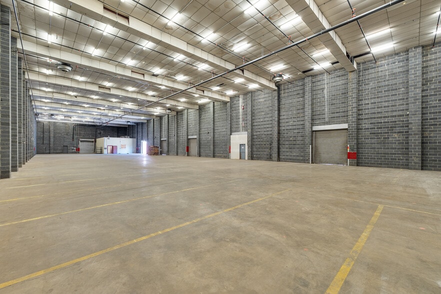 1545 Hansford St, Charleston, WV for lease - Building Photo - Image 3 of 81