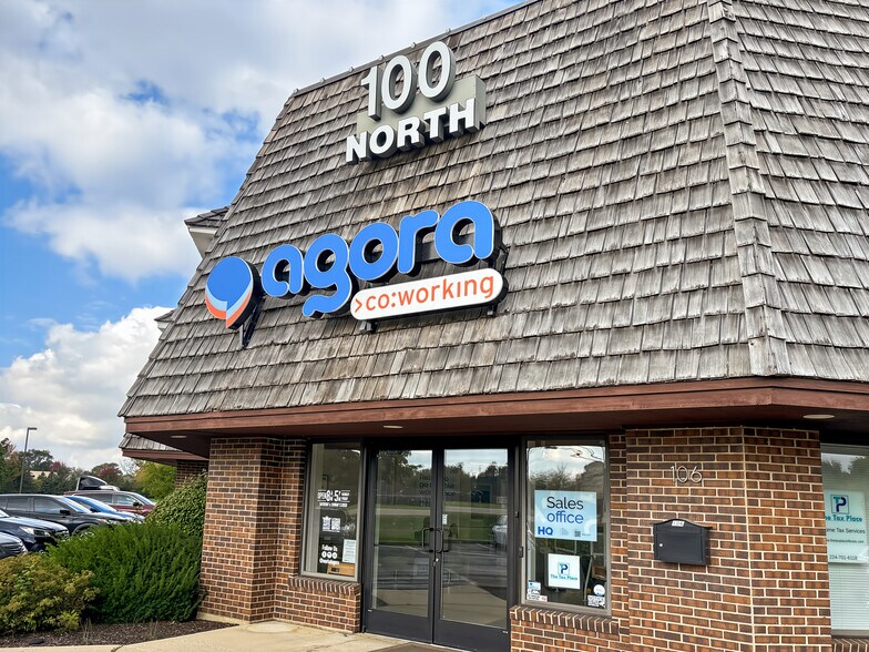 100 N Atkinson Rd, Grayslake, IL à louer - Photo du bâtiment - Image 2 de 14