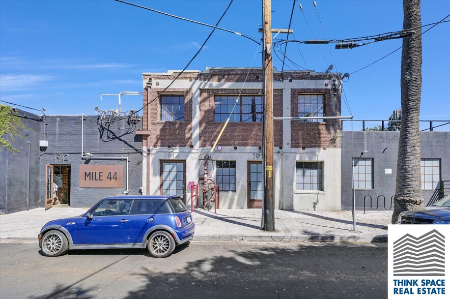 1914 Raymond Ave, Los Angeles, CA for lease - Building Photo - Image 2 of 10