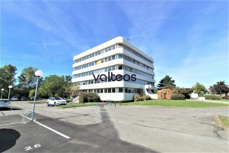 18 Rue Des Cosmonautes, Toulouse for lease - Building Photo - Image 1 of 8
