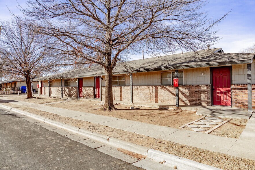 1107 52nd St, Lubbock, TX à vendre - Photo du bâtiment - Image 2 de 8