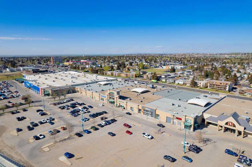 1200 37th St SW, Calgary, AB à louer - Aérien - Image 3 de 6