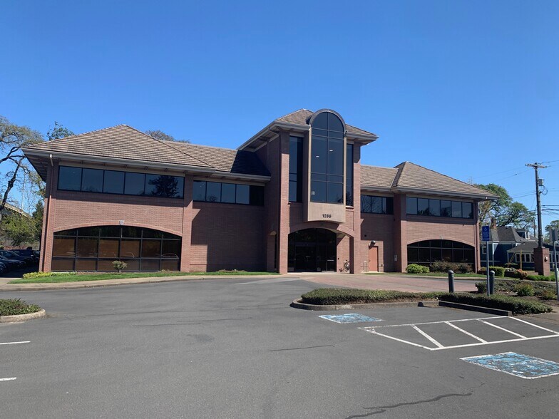 1255 Lee St SE, Salem, OR à louer - Photo du bâtiment - Image 3 de 5