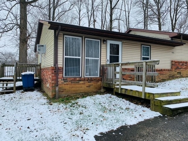 624 Riley Blvd, Bedford, IN à vendre - Photo principale - Image 1 de 12