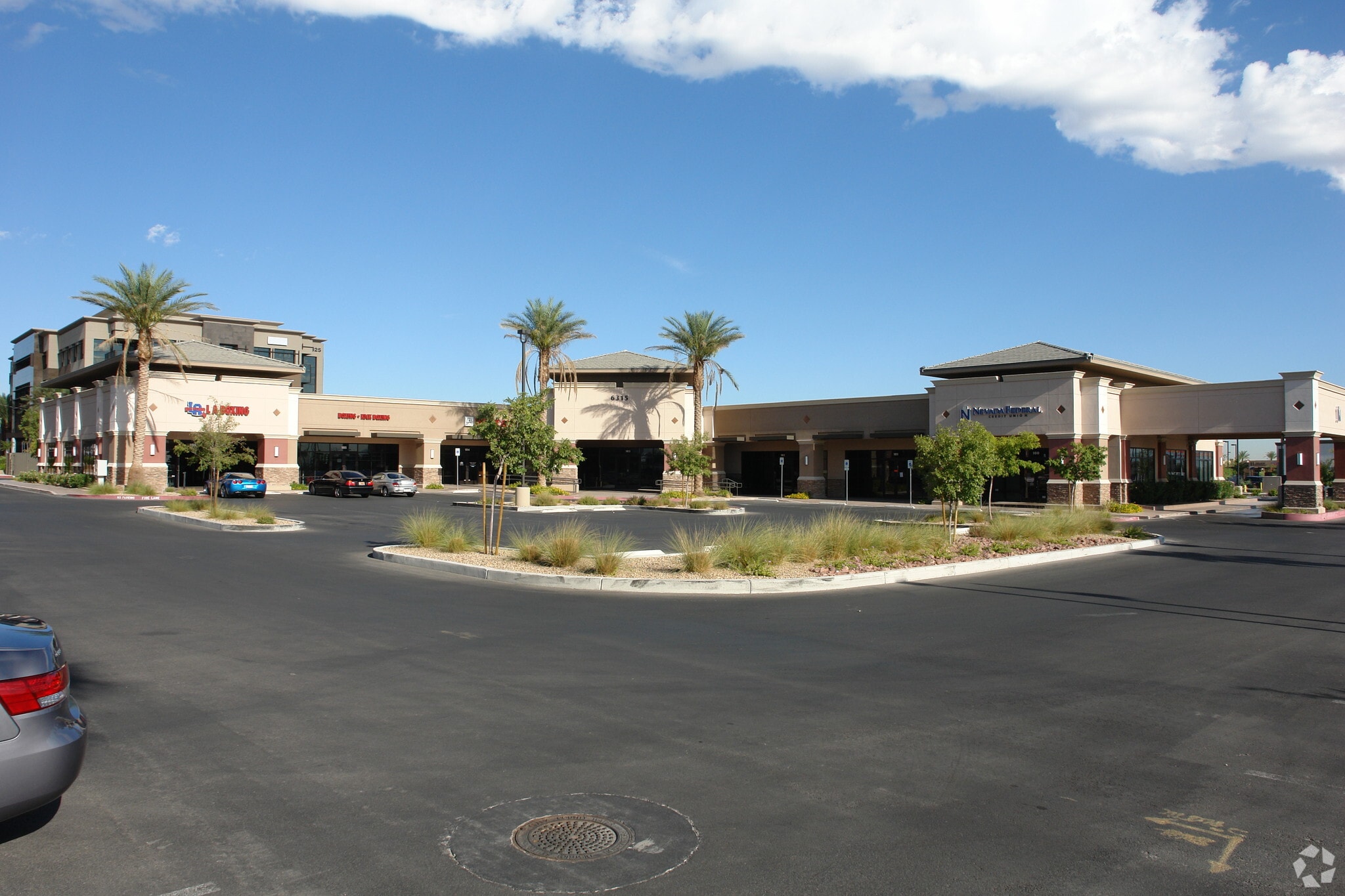 6315 S Rainbow Blvd, Las Vegas, NV for lease Primary Photo- Image 1 of 15