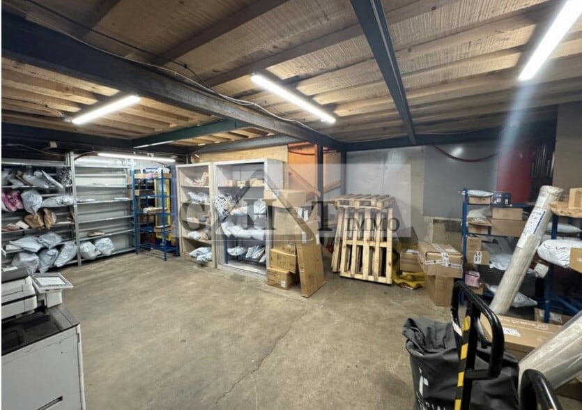 Industrial in Asnières-sur-Seine for lease - Interior Photo - Image 2 of 3