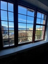 1917-1921 1st Ave, Seattle, WA à louer Photo intérieure- Image 1 de 4