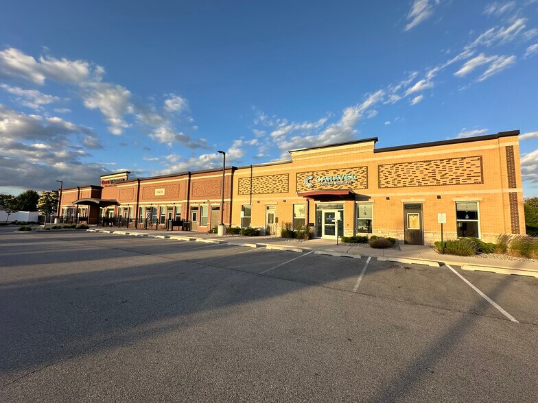 10419 Calumet Ave, Munster, IN à louer - Photo du bâtiment - Image 2 de 13