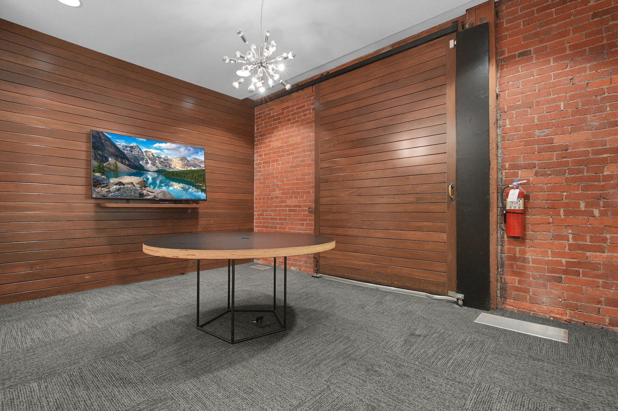 232 N 3rd St, Columbus, OH for lease Interior Photo- Image 1 of 9