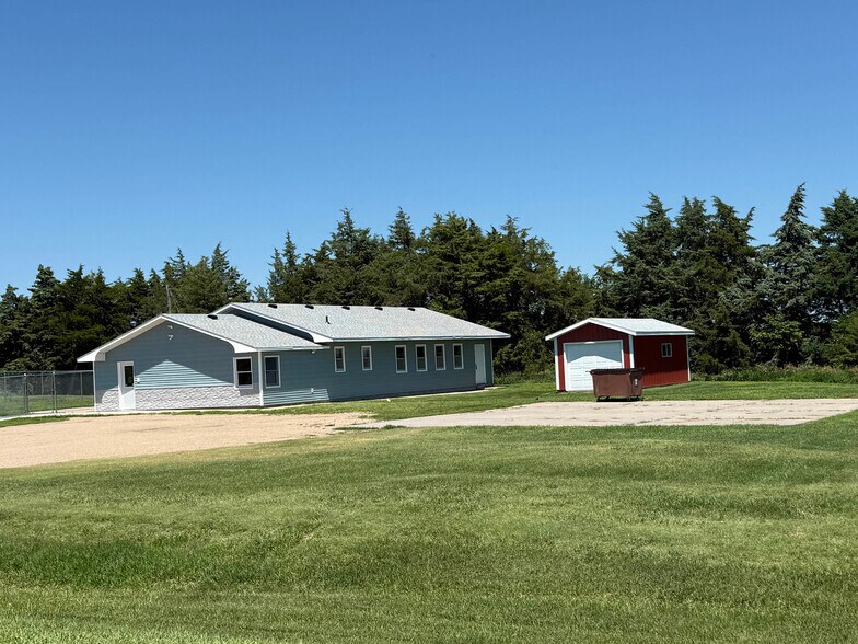 44003 Road 801, Broken Bow, NE à vendre - Photo du bâtiment - Image 3 de 15
