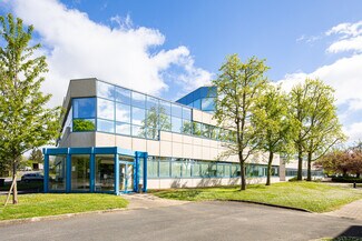Plus de détails pour 3 Avenue Du Canada, Les Ulis - Bureau, Local d'activités à louer