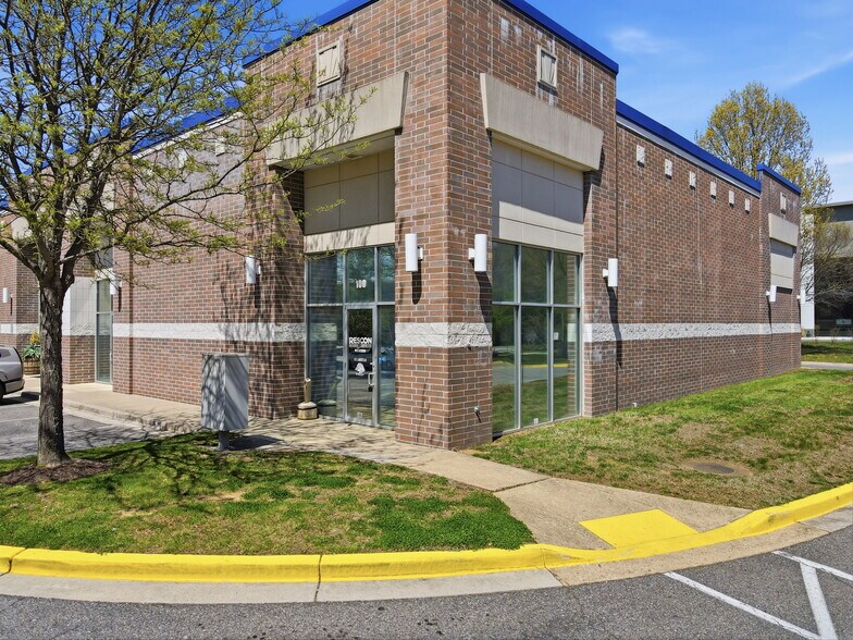1001 Prince George's Blvd, Upper Marlboro, MD à vendre - Photo du bâtiment - Image 2 de 26