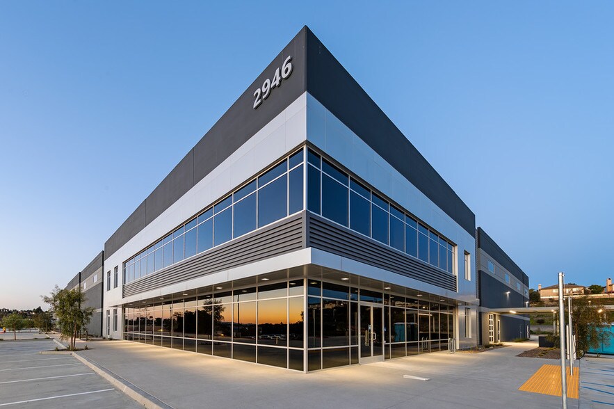 2946 Norman Strasse Rd, San Marcos, CA à louer - Photo du bâtiment - Image 2 de 5
