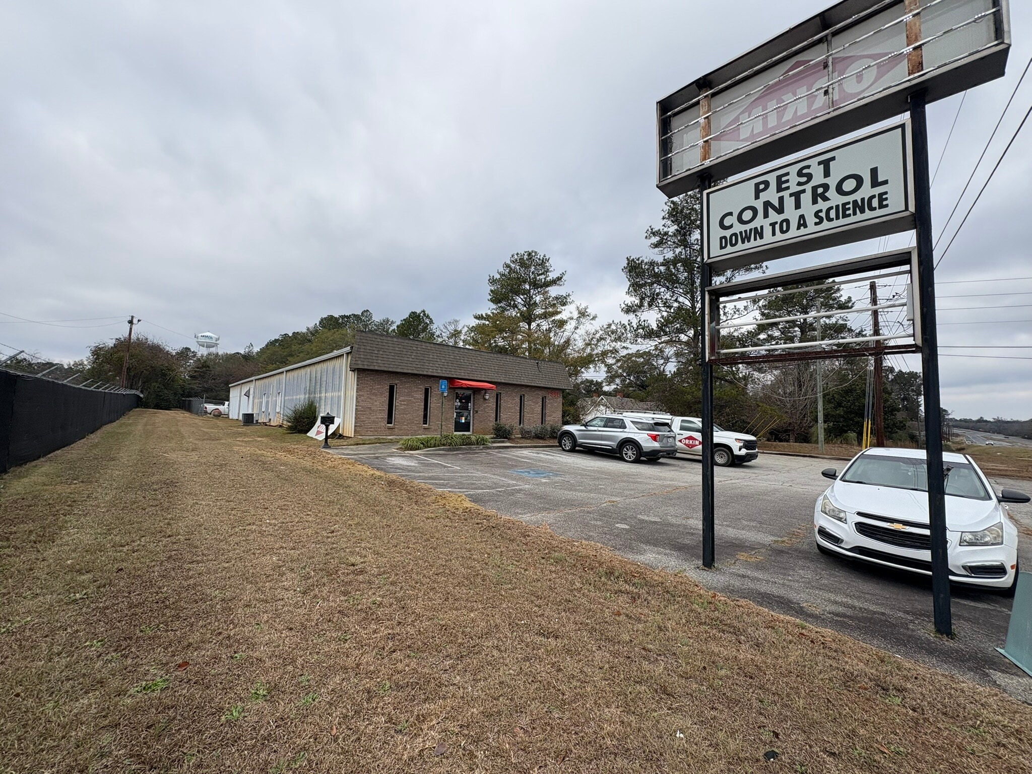 7381 Hawkinsville Rd, Macon-Bibb, GA for lease Primary Photo- Image 1 of 11