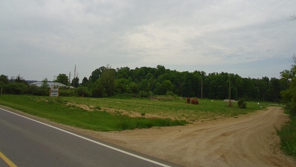 8386 Sidney Rd, Crystal, MI à vendre - Aérien - Image 1 de 9