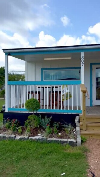 307 Gulf blvd, Freeport, TX à vendre - Vidéo sur l’inscription commerciale - Image 2 de 14