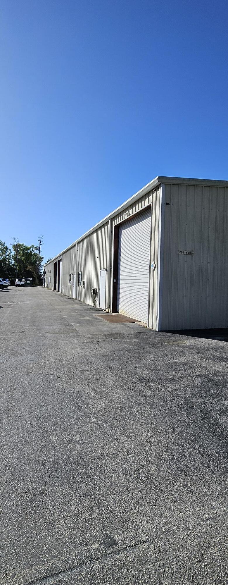 10971 K Nine Dr, Bonita Springs, FL for lease Building Photo- Image 1 of 8