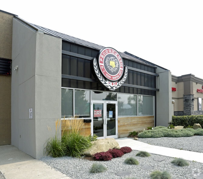 4620-4624 16 Av NW, Calgary, AB for lease - Building Photo - Image 2 of 14